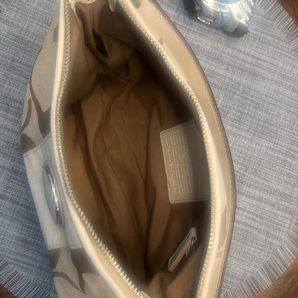 Coach purse - Picture 6 of 11